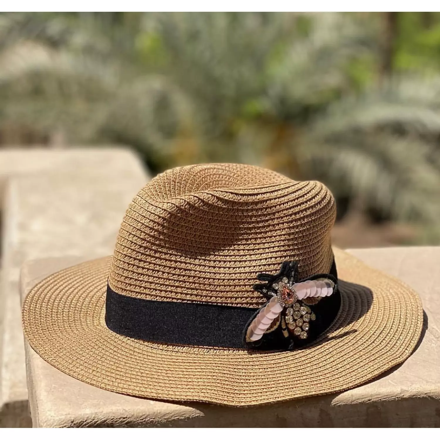 Beach hat  hover image