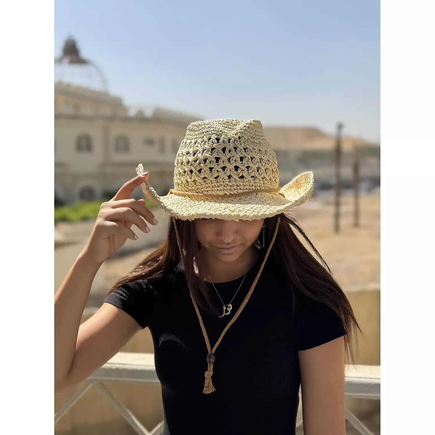 Beige straw hat  hover image