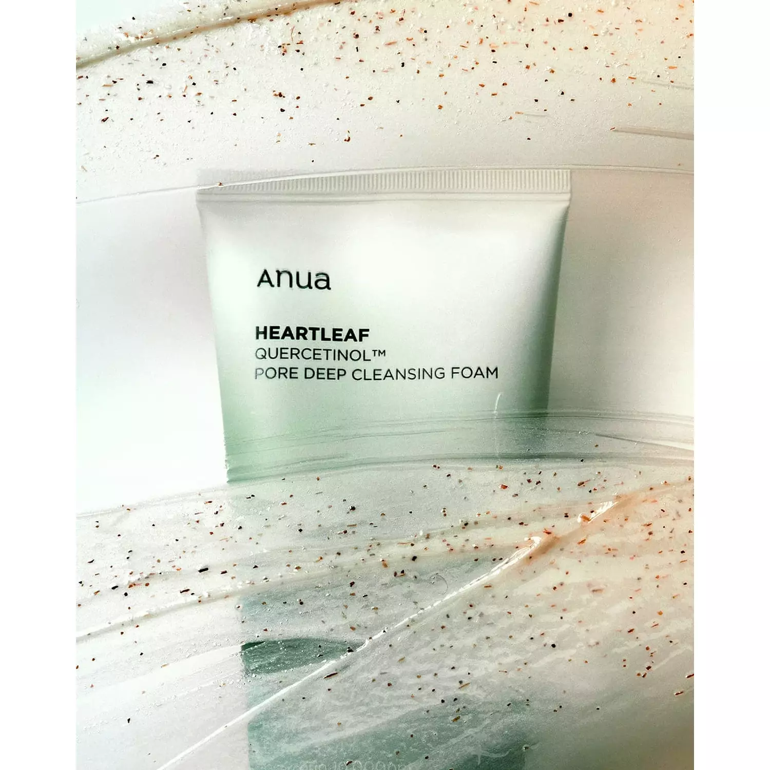 ANUA HEARTLEAF QUERCETINOL PORE DEEP CLEANSING FOAM 1