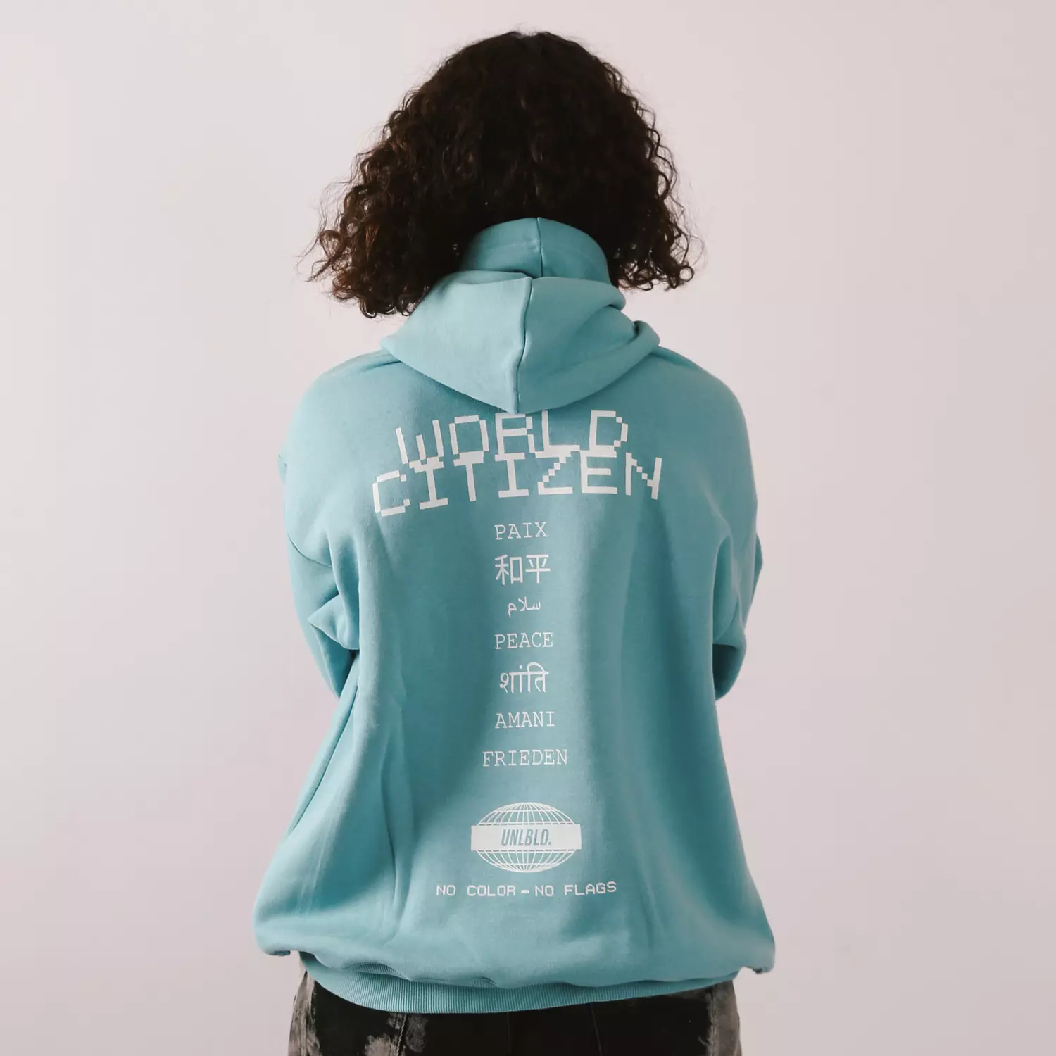 WORLD CITIZEN HOODIE hover image