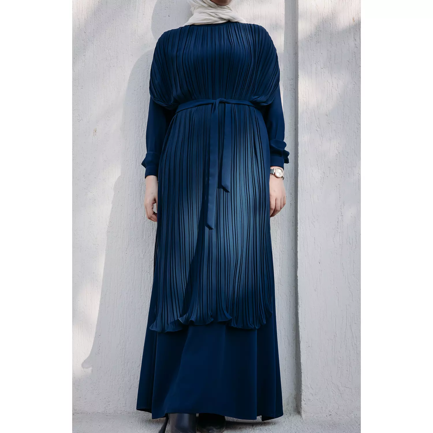 Night Blooming Abaya in Navy Blue 3