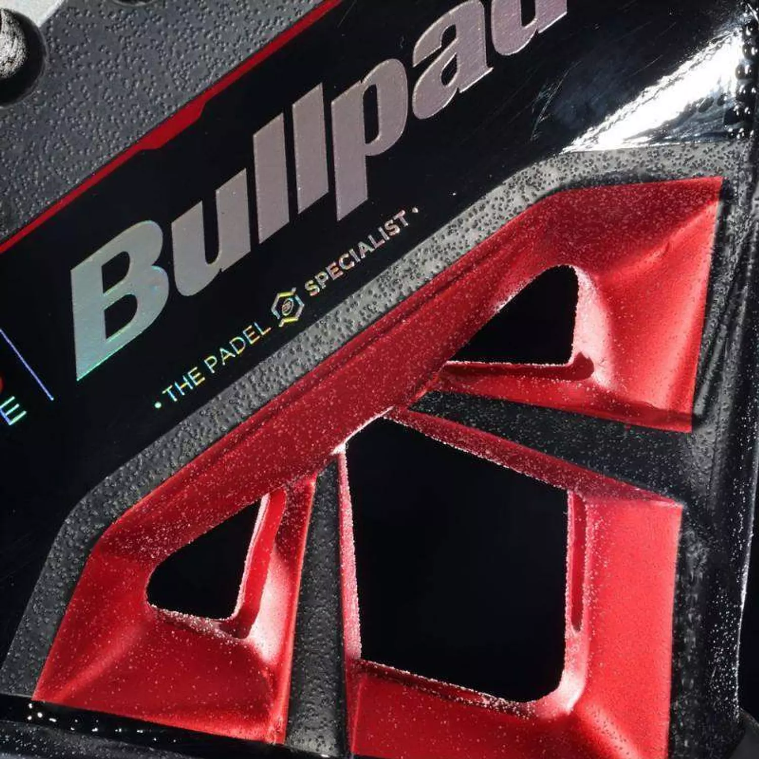 Bullpadel Vertex 04 Comfort - Martin Di Nenno 4