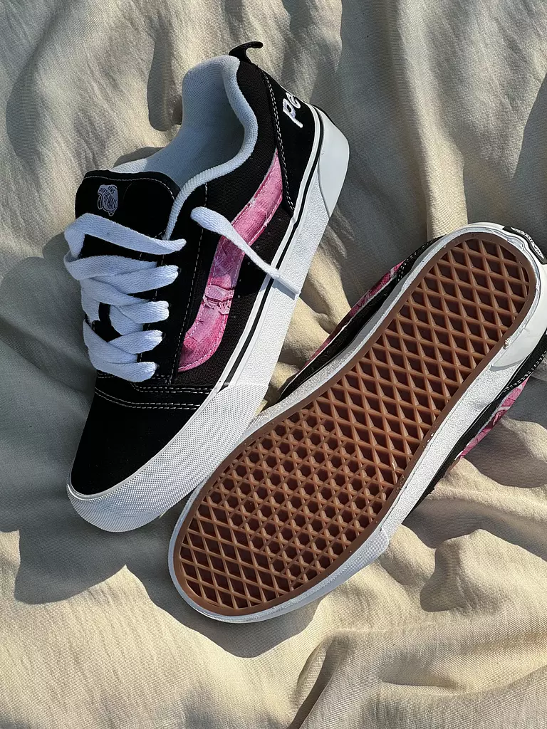 VANS X PEACHES 