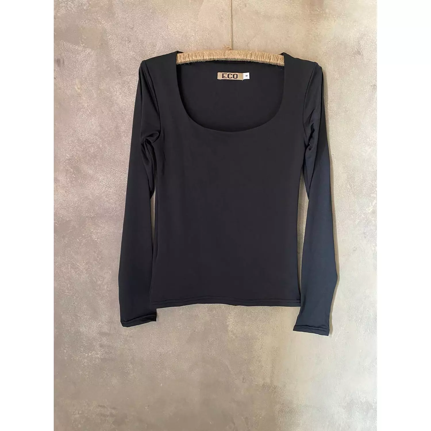 Square Neck Long Sleeves Top 2