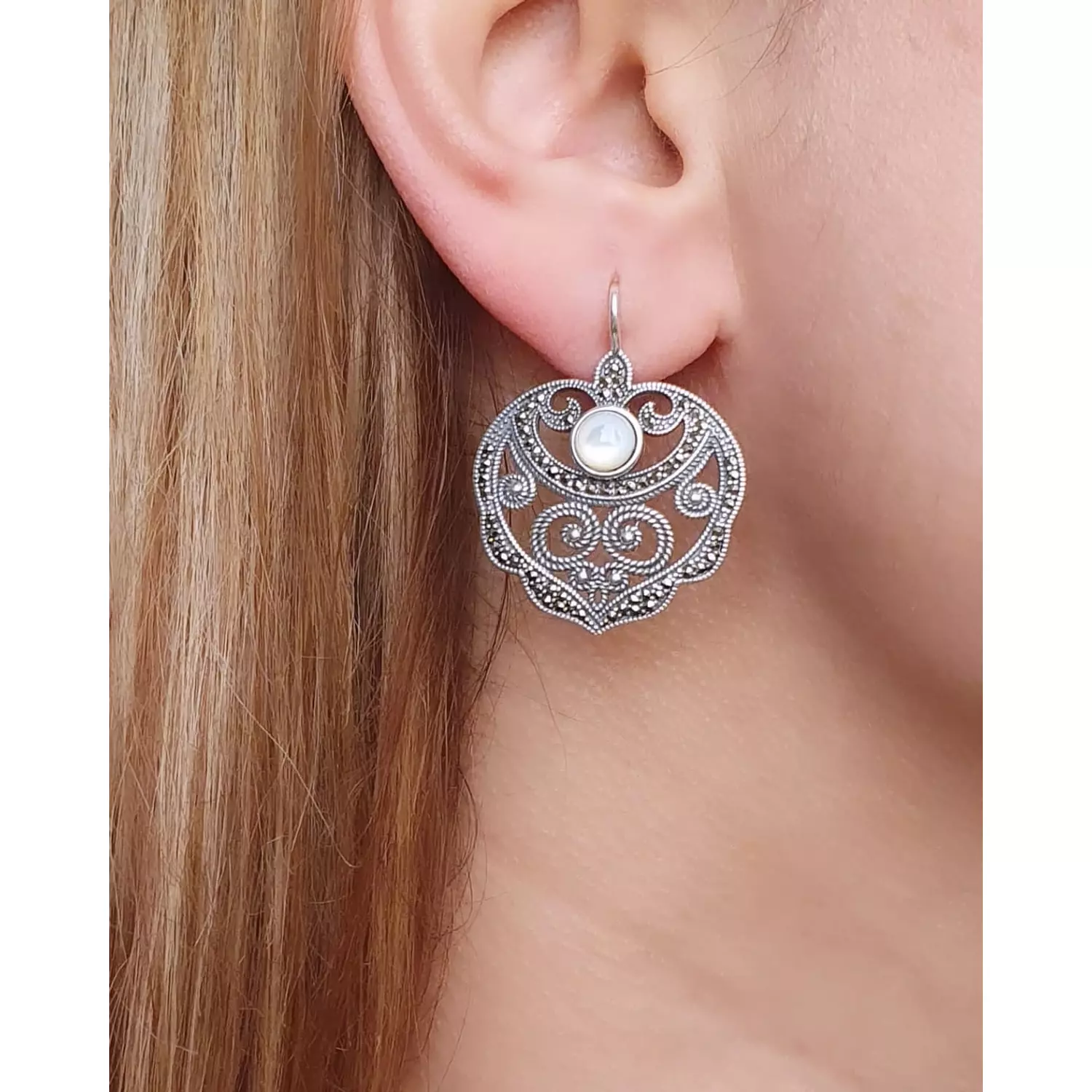 Earrings  hover image