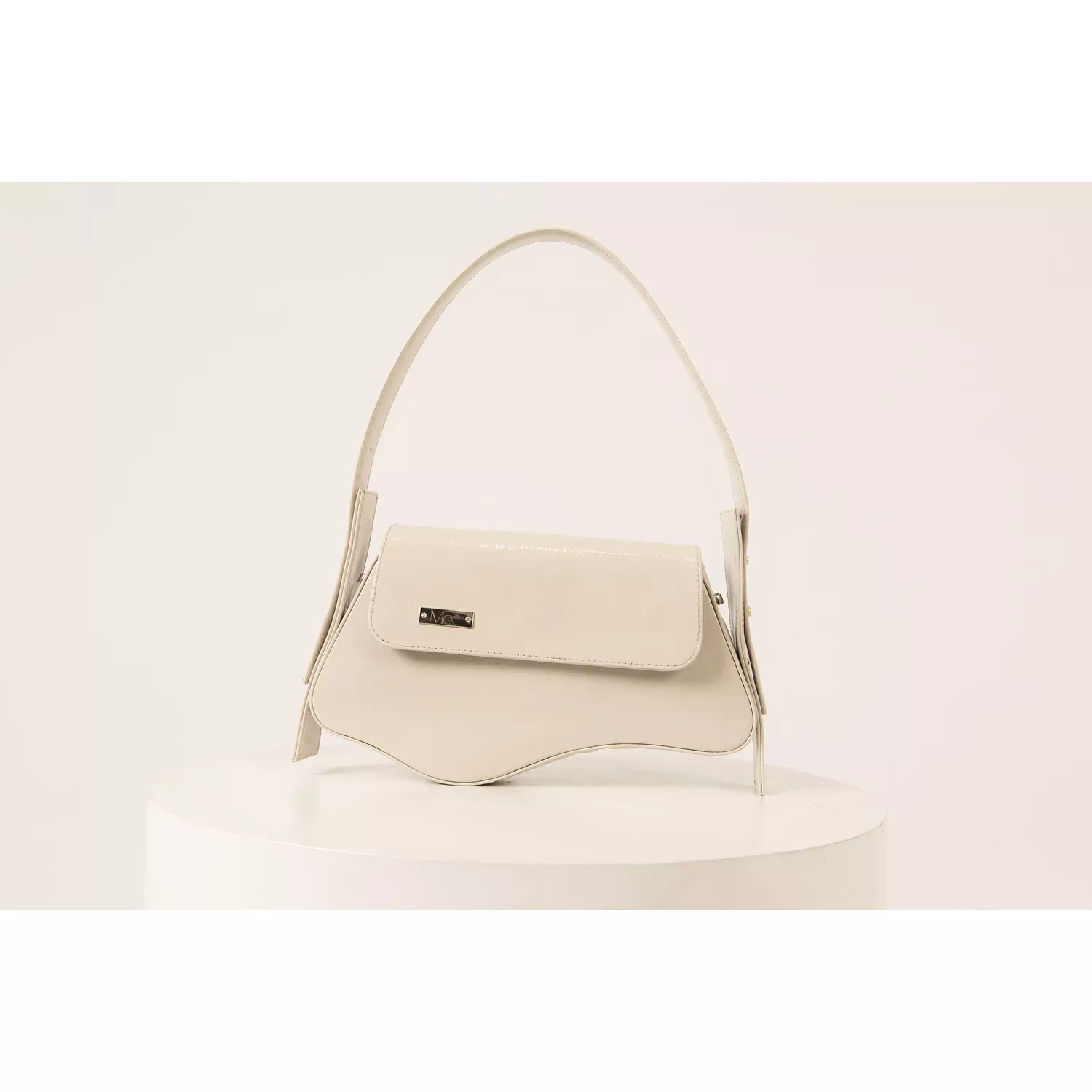 Etharia Bag In Pearl White hover image