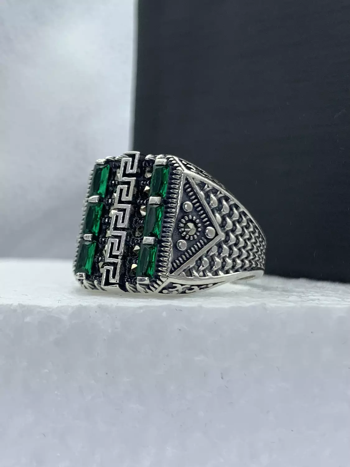 Green stones ring-2nd-img