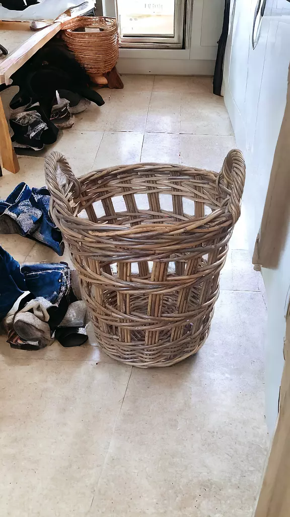 Small Laundry Basket 