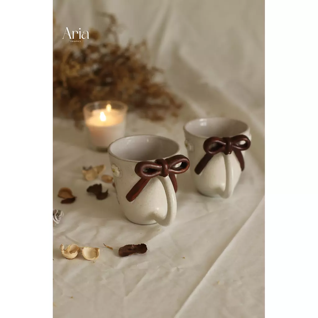 Bow Mug-Brown