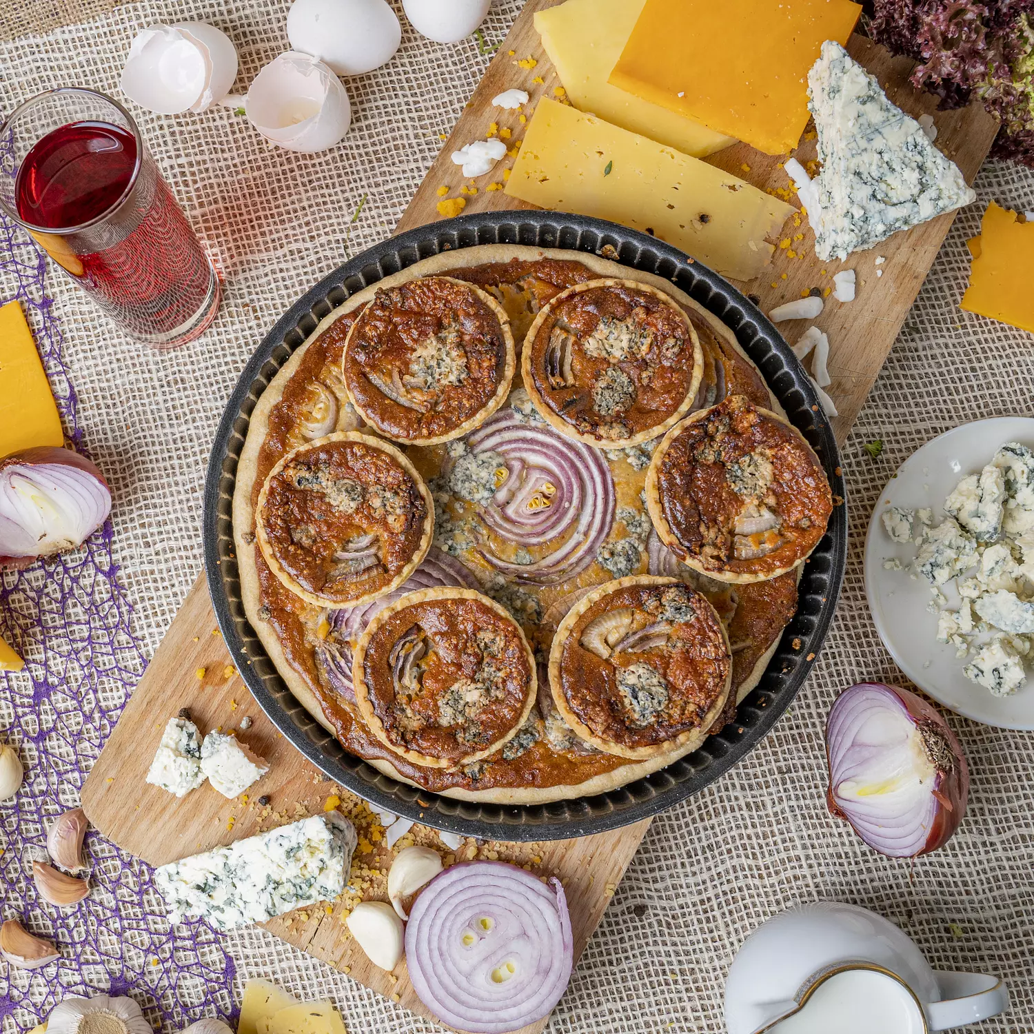 Caramelised Red Onion and Blue Cheese Quiche-2nd-img