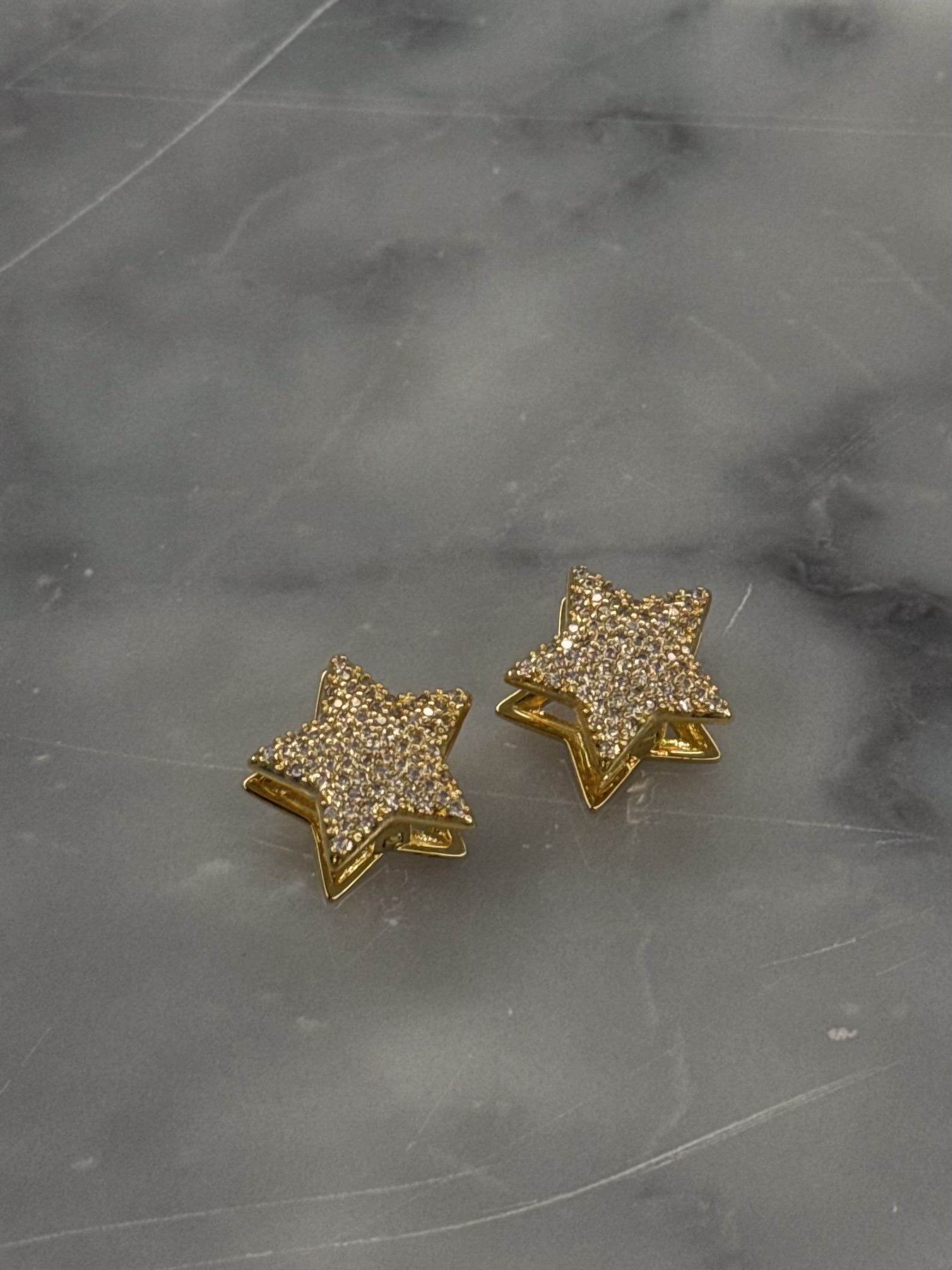 Shiny star earings  hover image