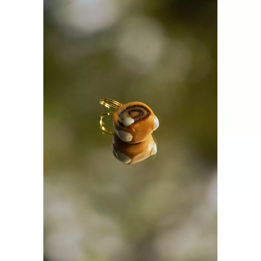 Cinnamon Roll Collar Charm