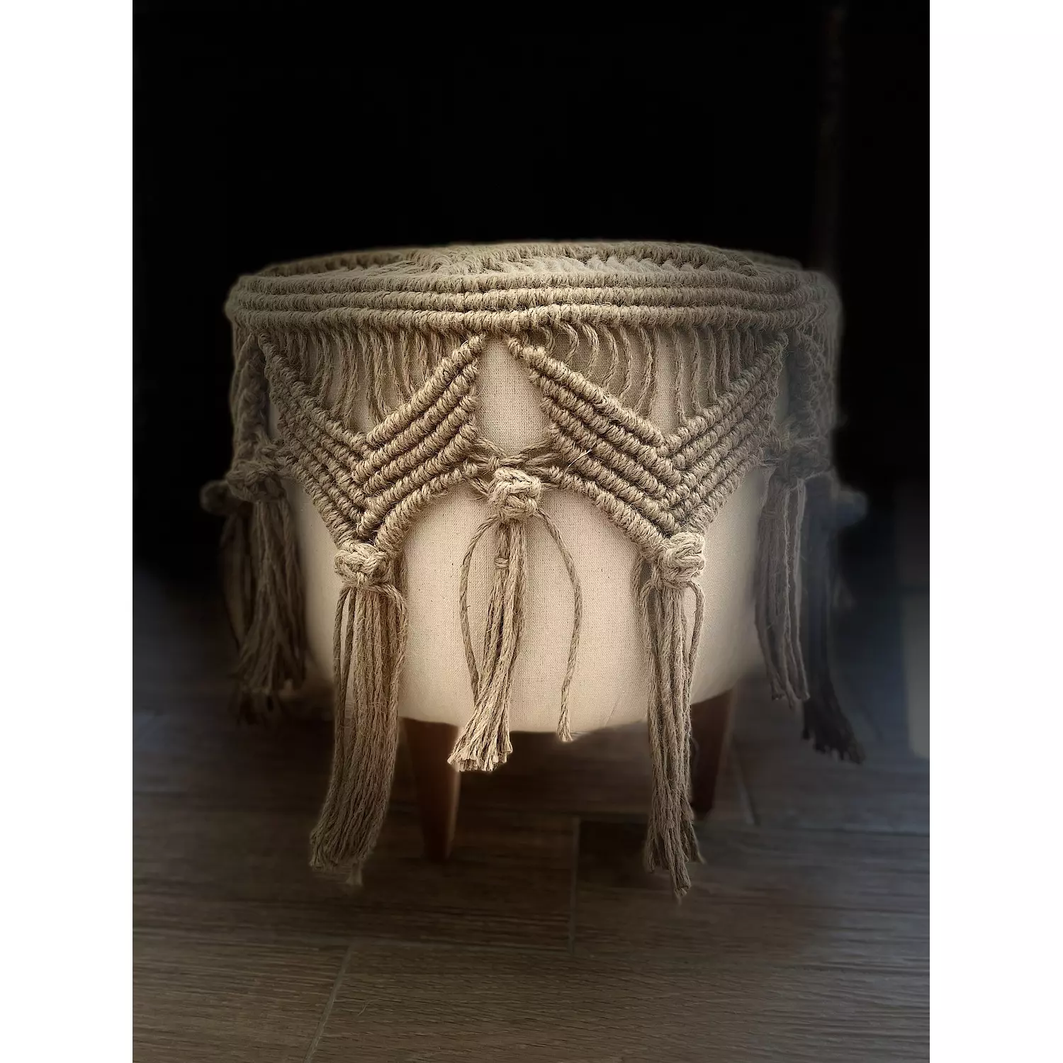 Arrows Jute Macrame puff 1