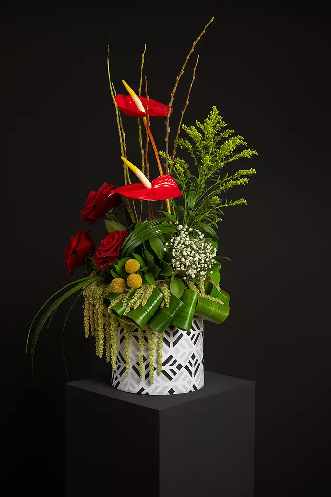 Melting Love Flower Vase