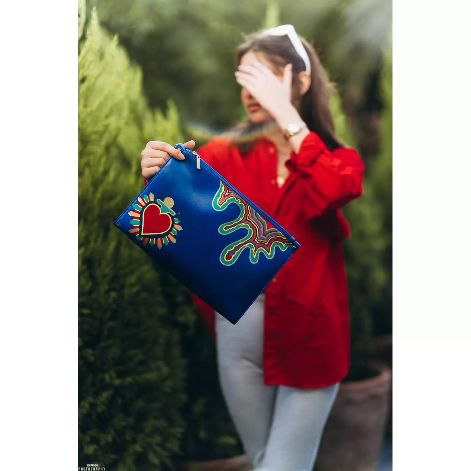 hot blue clutch 2