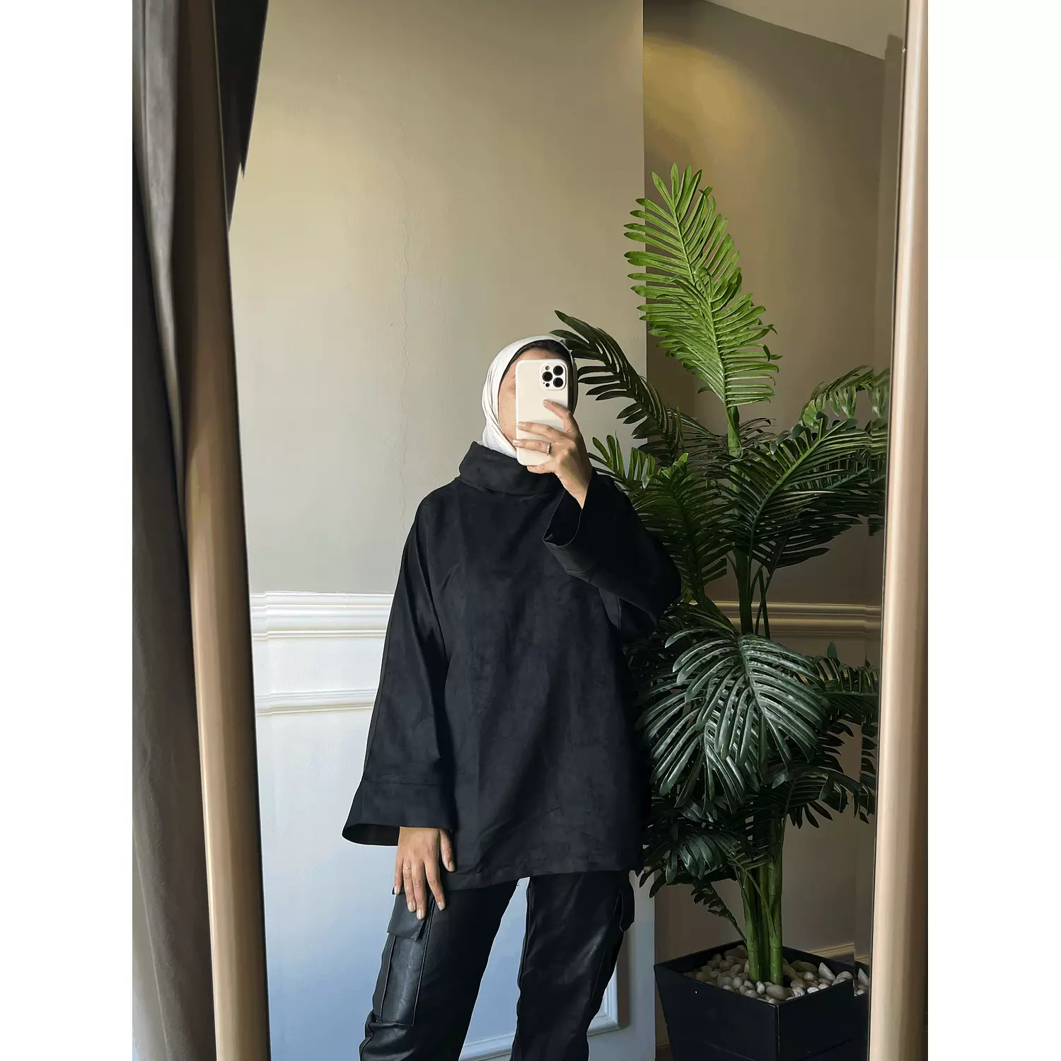 Everyday Top in Black-2nd-img