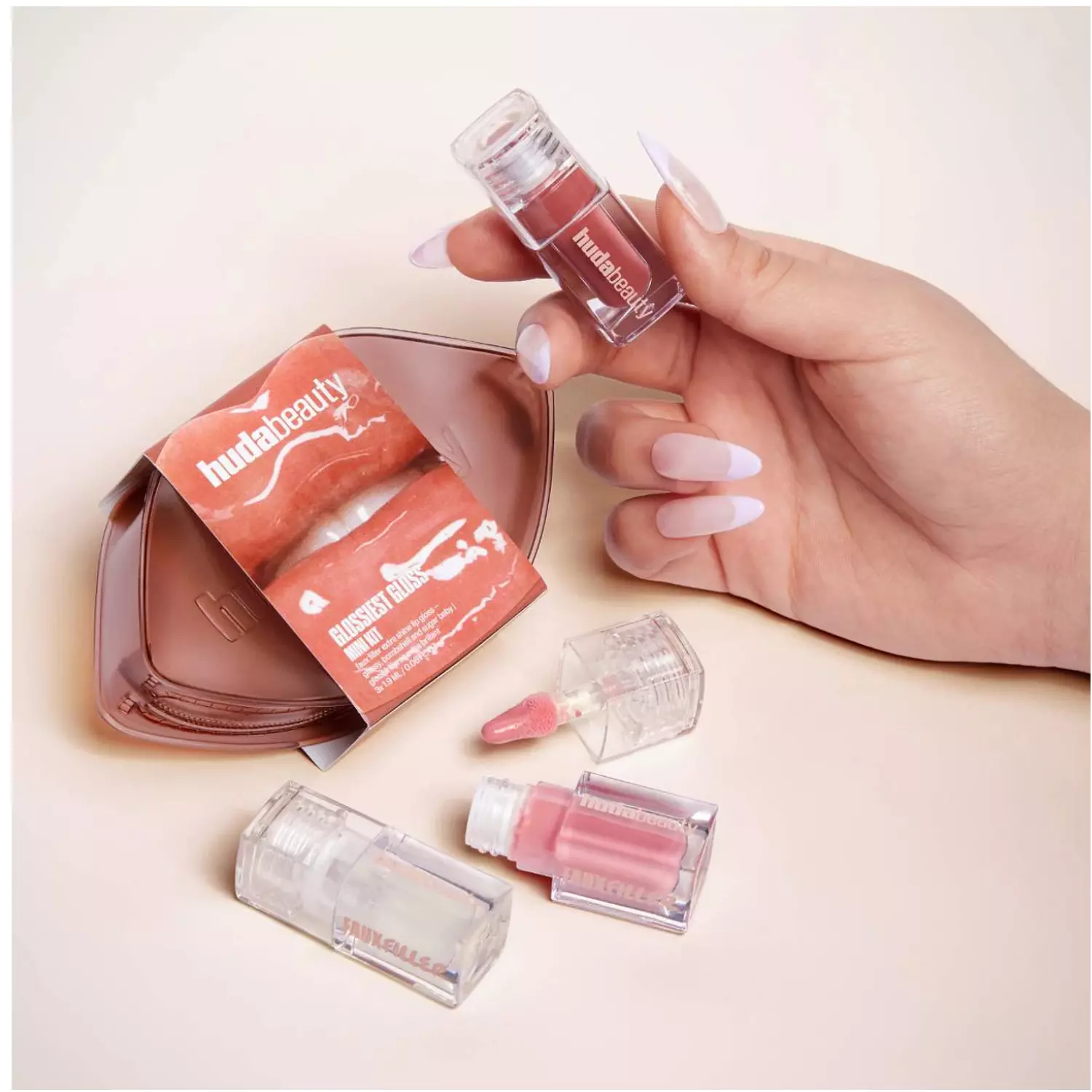 HUDA BEAUTY  Mini Glossiest Lip Gloss Set 3