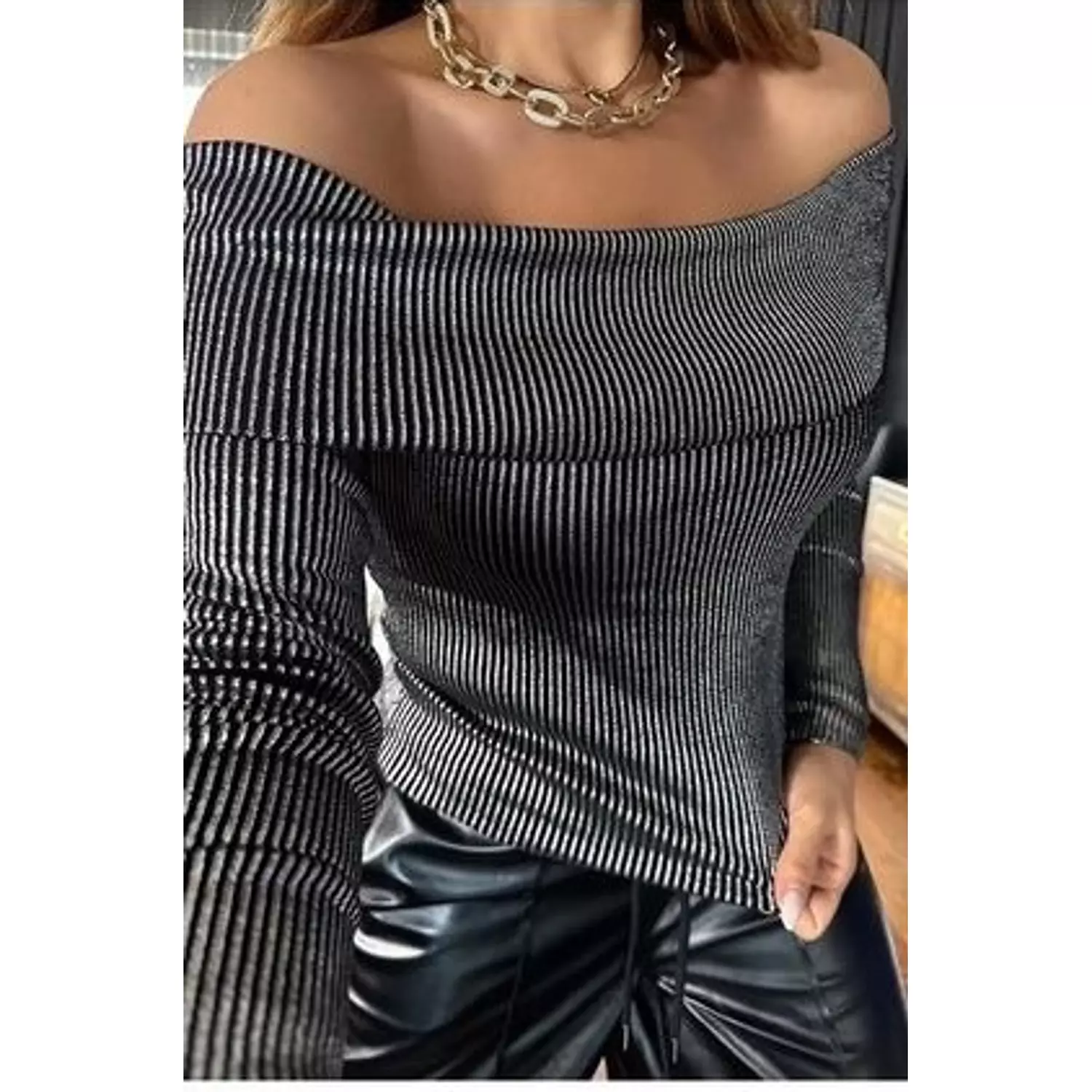 Madonna Neck Cross Sweater Silver-Black hover image