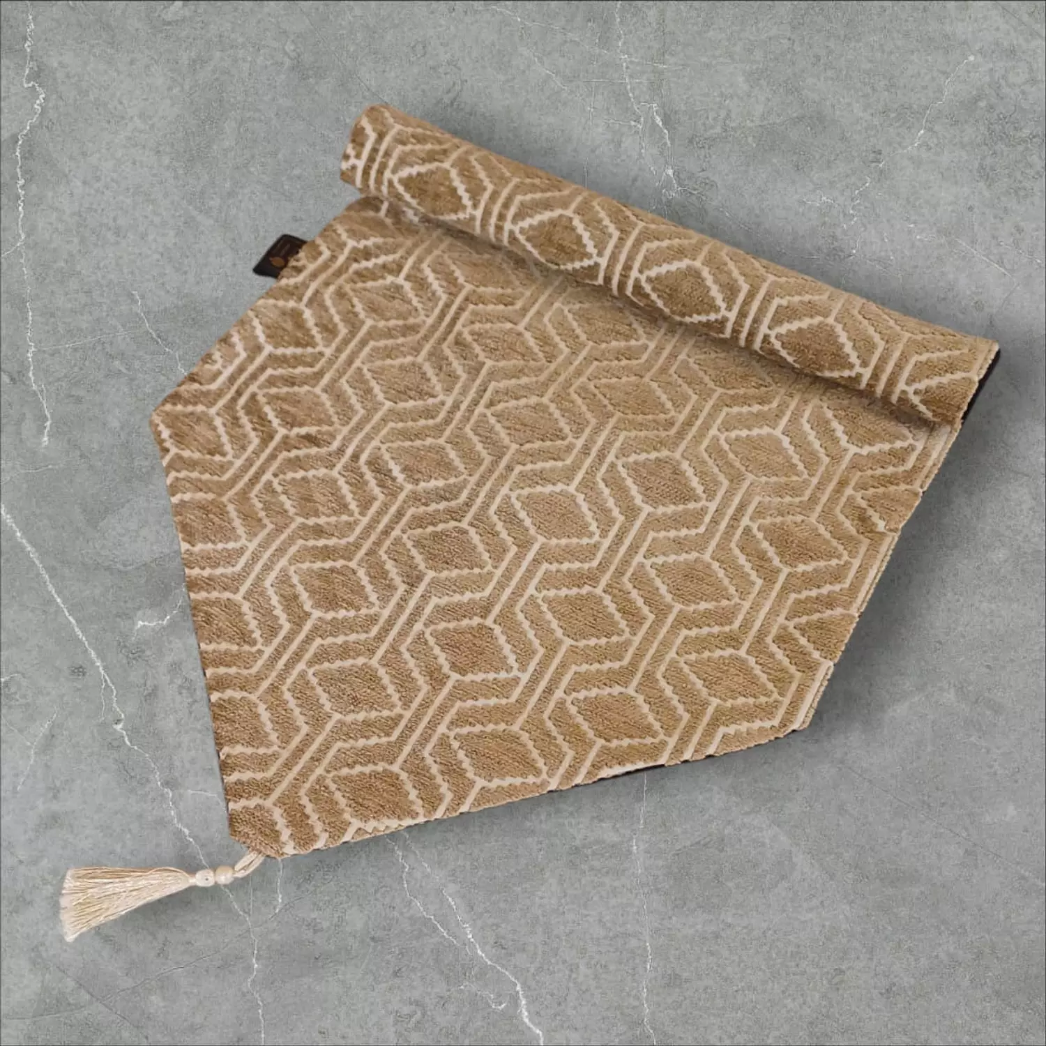 New Classic Table Runner hover image