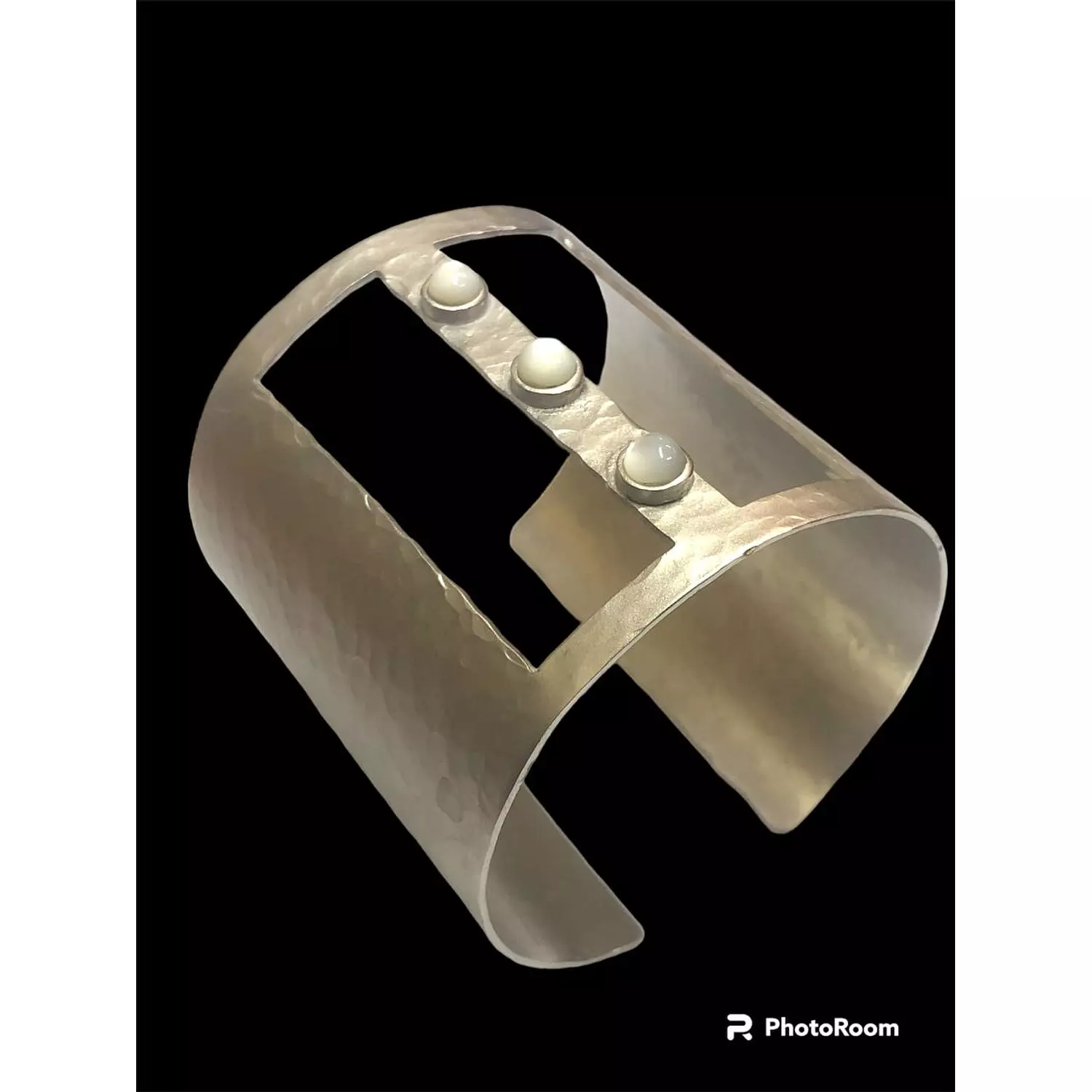 Mother of pearl bracelet  hover image