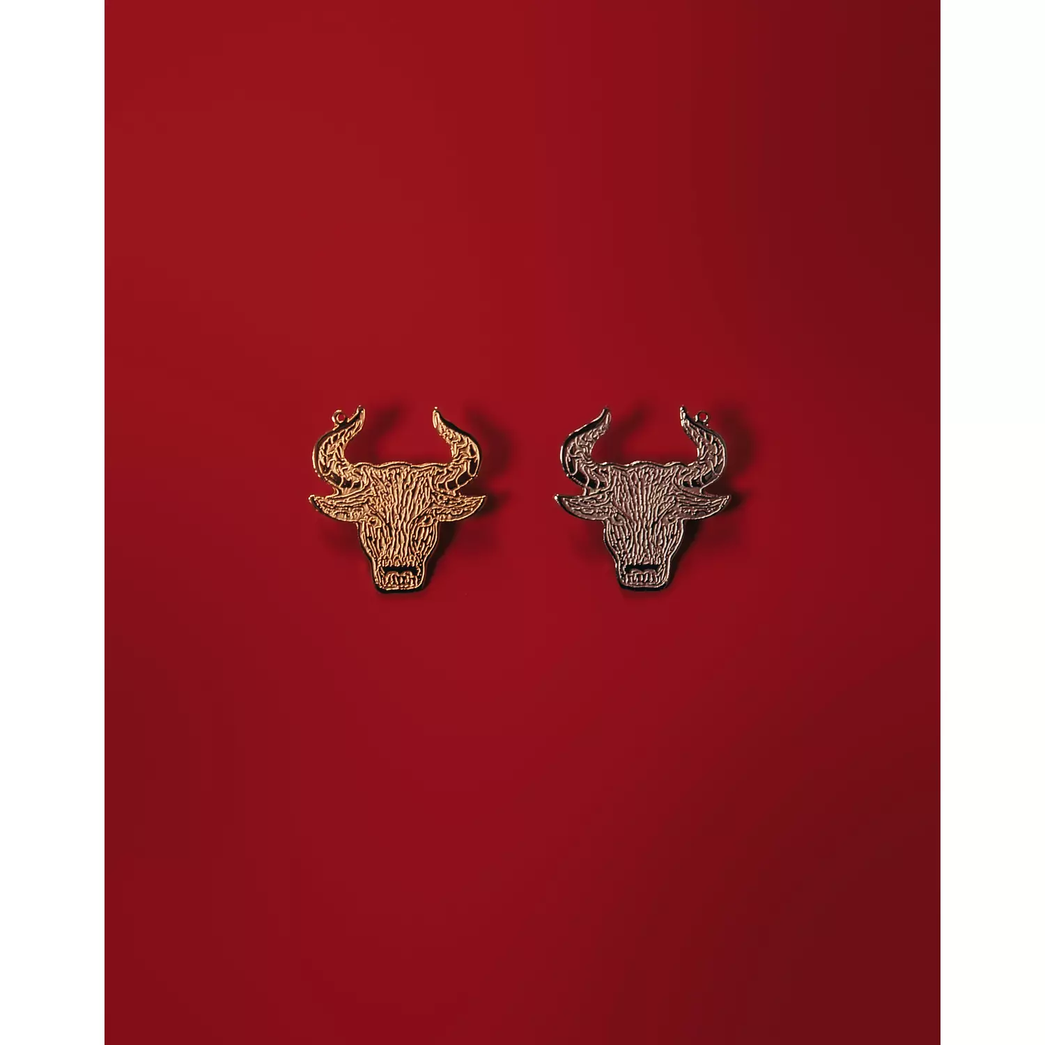 The Bull-Gold Pin 1