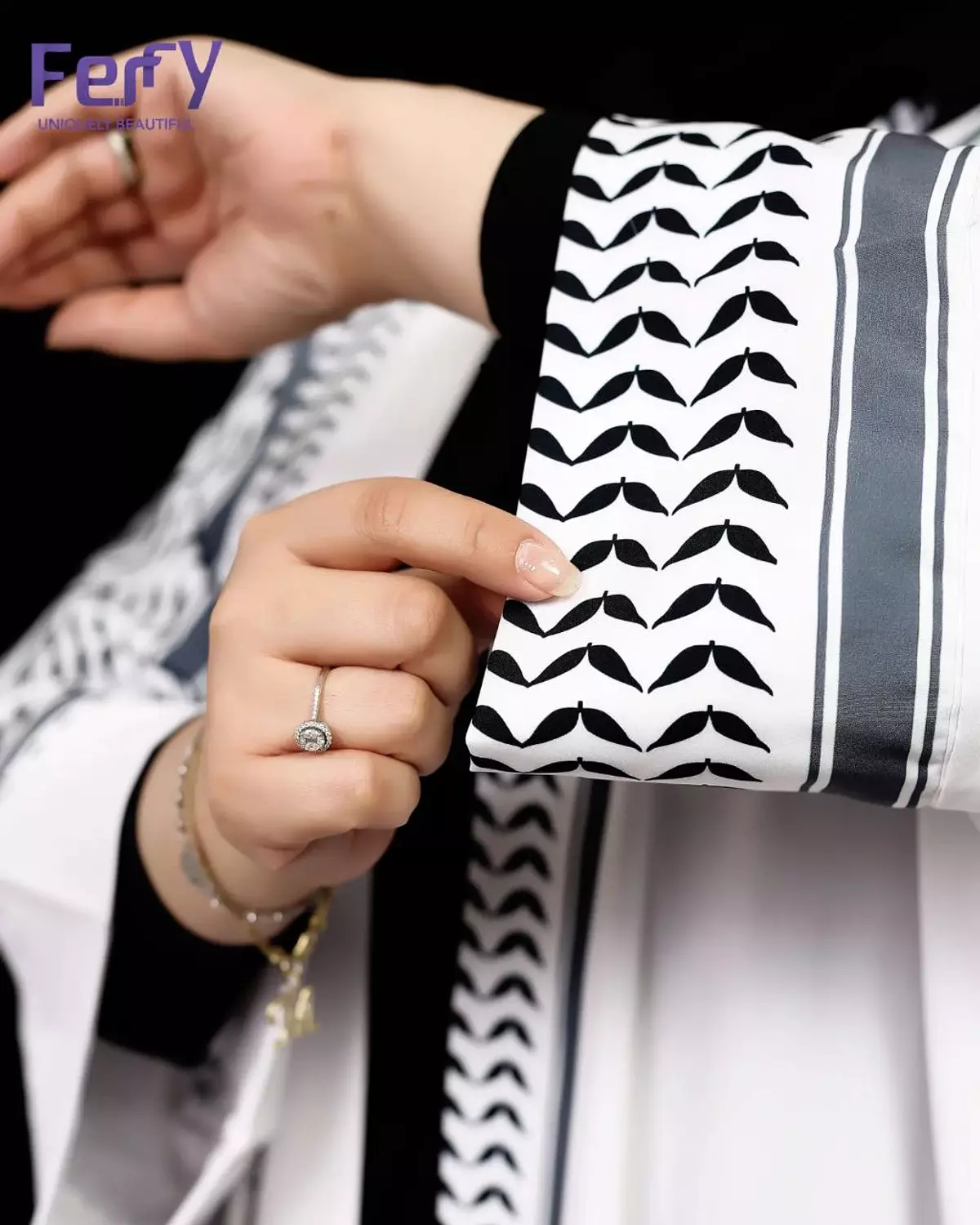 kaftan with the traditional palestinian print hover image
